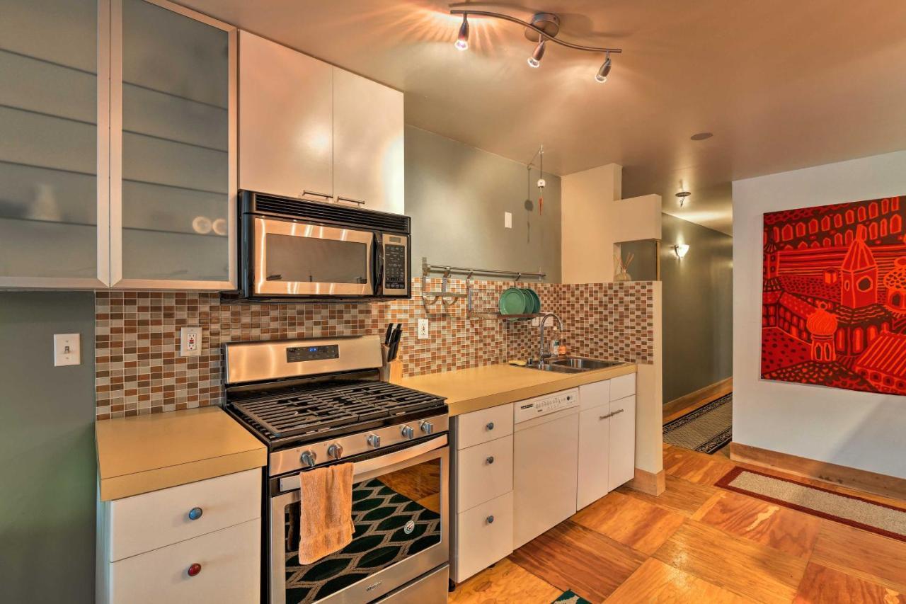 Central Anchorage Condo, Walk To Town And Coast! Eksteriør bilde